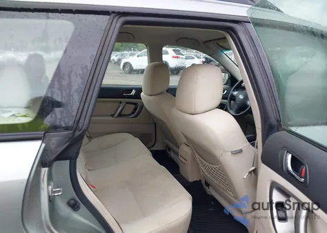 2009 Subaru Outback 2.5I from USA, damaged, VIN 4S4BP61C197346655